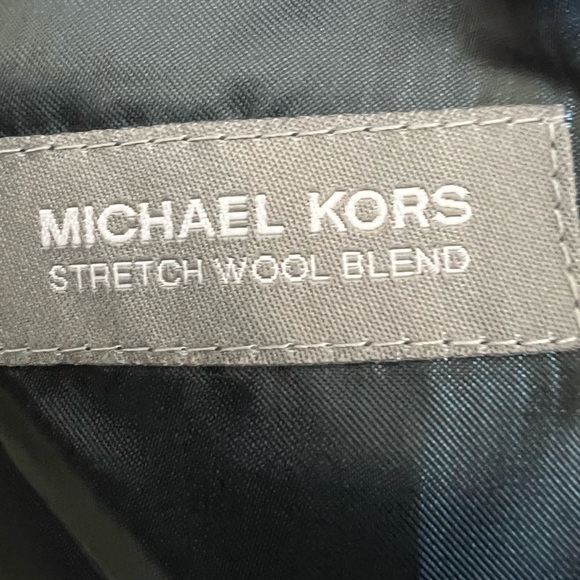 MICHEAL KORS MENS OVER COAT SIZE LARGE SLIM FIT. ARMPIT TO ARMPIT 22” - Picture 5 of 12